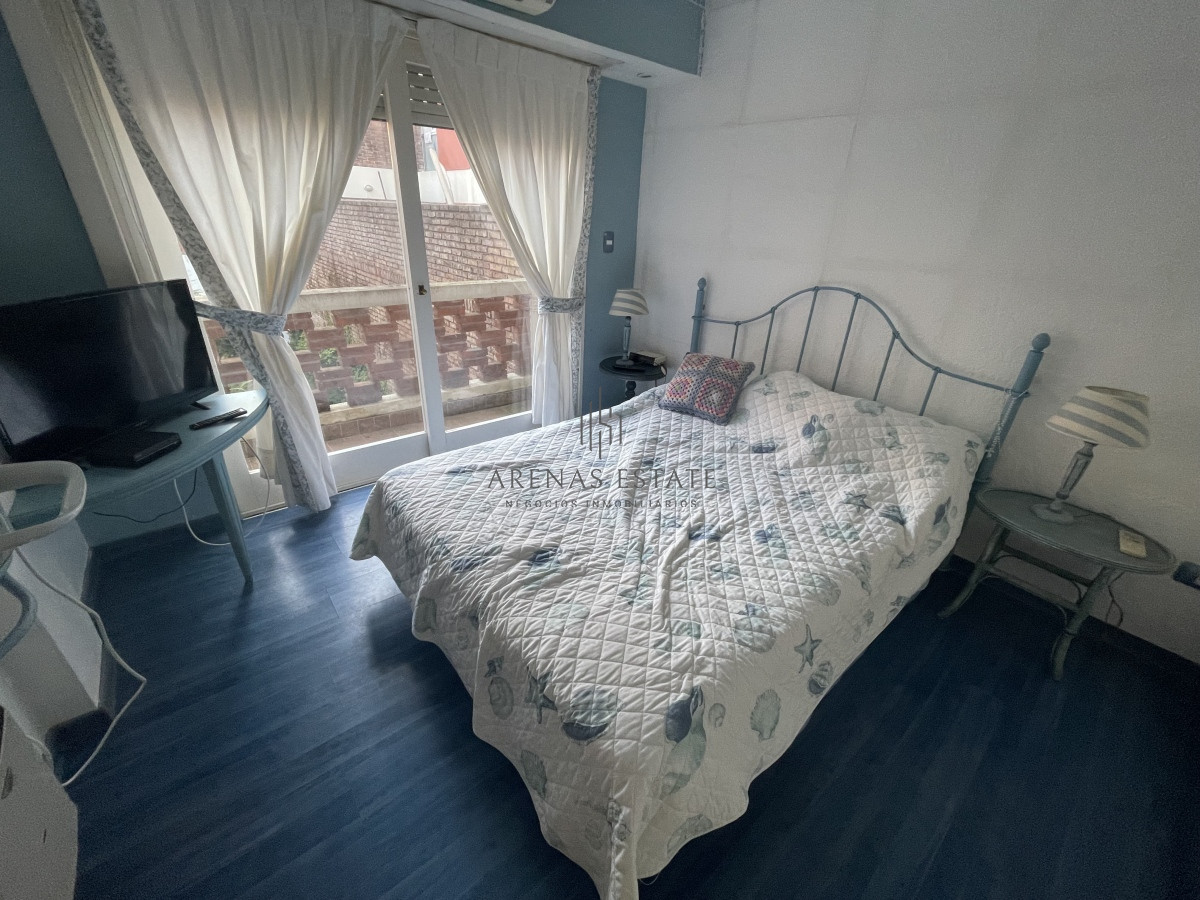 Apartamento ID.825 - Apartamento en venta en Punta del Este, 4 dormitorios 
