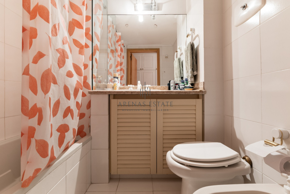 Apartamento ID.2131 - Venta de Apartamento de 3 dormitorios en primera linea de Playa Brava 