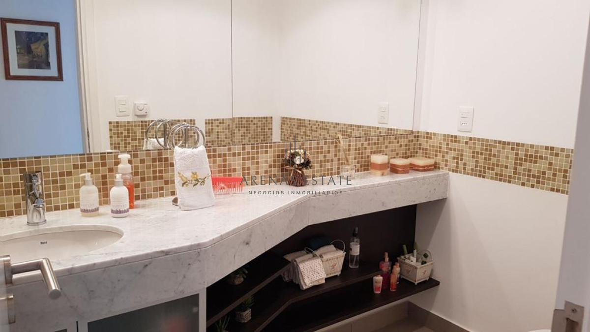 Apartamento ID.2113 - Apartamento de dos dormitorios e venta en Punta del Este 