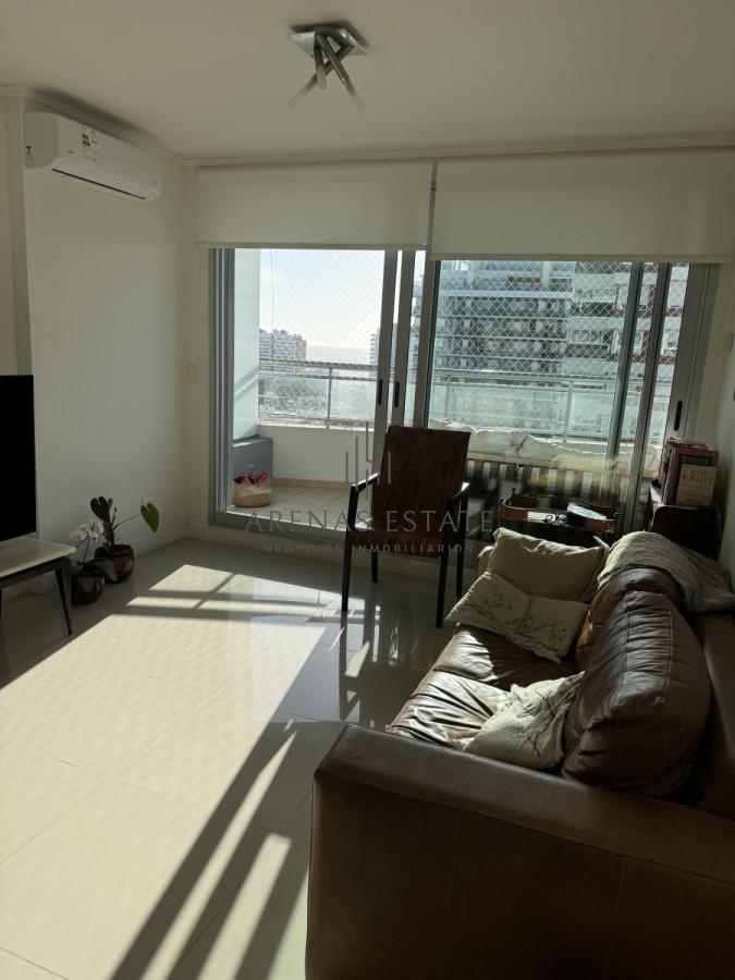 Apartamento ID.3384 - Apartamento de 2 dormitorios en venta en zona chiverta 