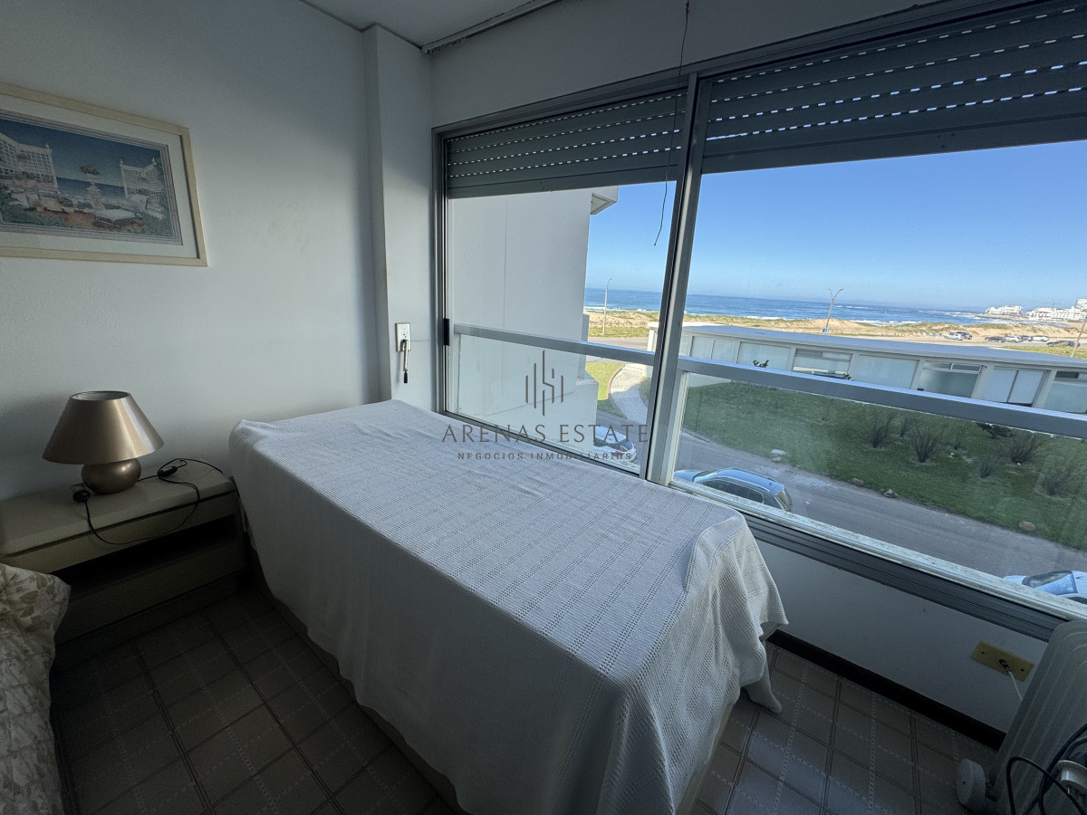 Apartamento ID.4032 - Apartamento de 2 dormitorios en venta en Punta del Este