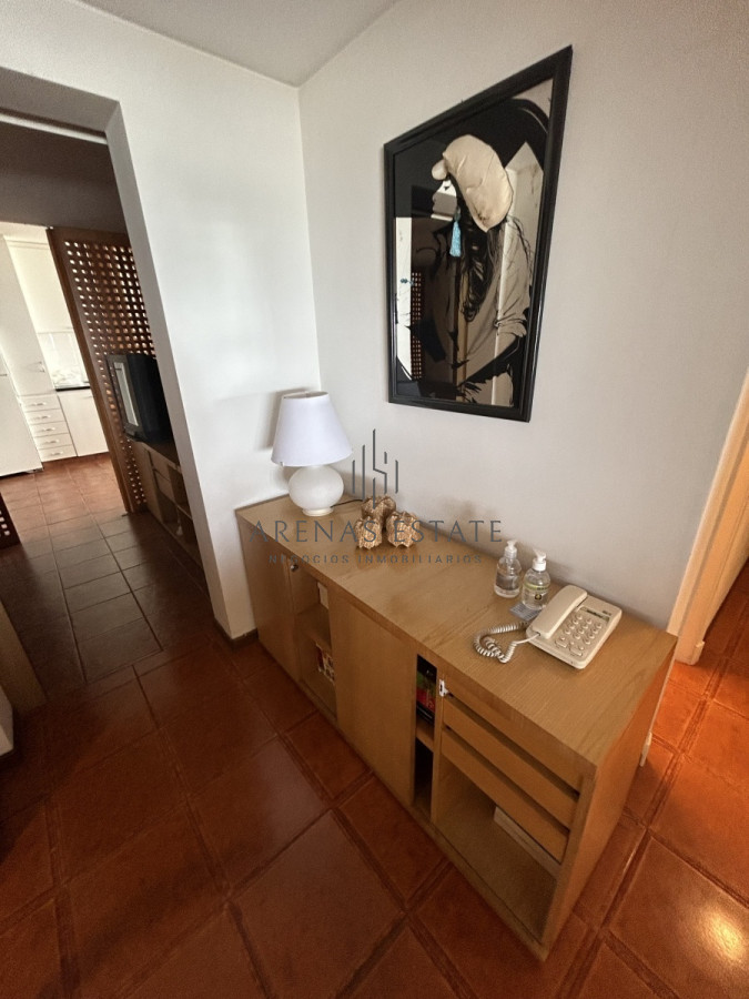 Apartamento ID.1731 - Apartamento de 3 dormitorios . primera linea Punta del Este 