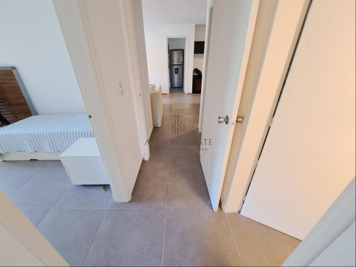 Apartamento ID.3733 - Apartamento de 4 dormitorios en venta en Punta del Este
