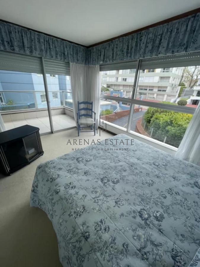 Apartamento ID.398 - Apartamento en Venta en Penisula 