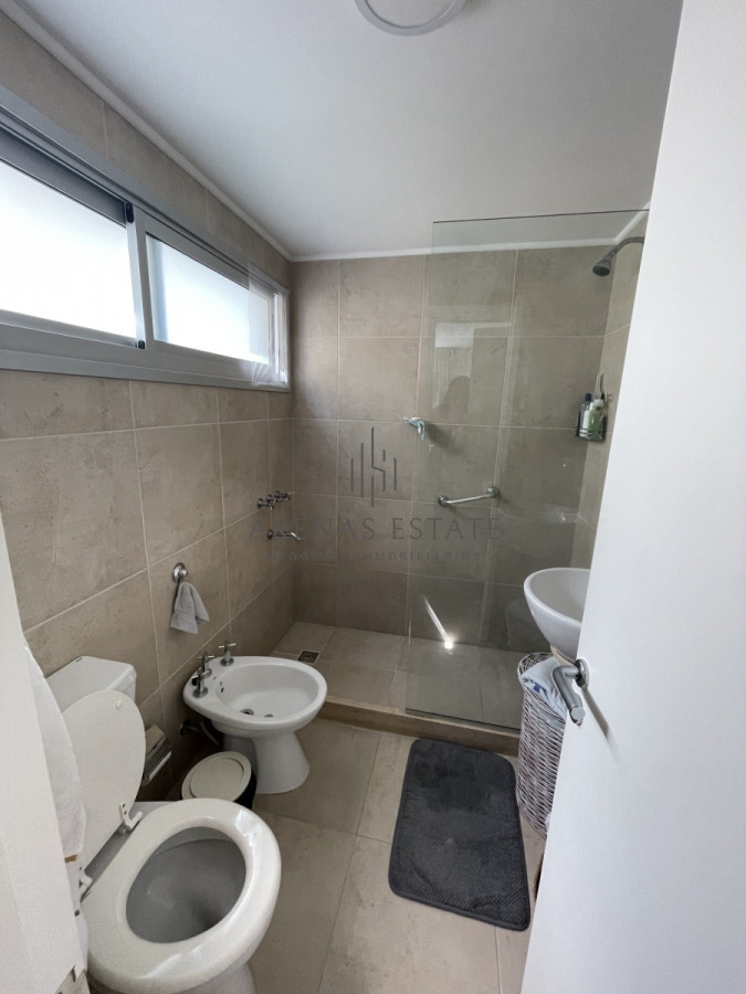 Apartamento ID.500 - Hermoso apartamento en venta 2 dormitorios en Punta del Este