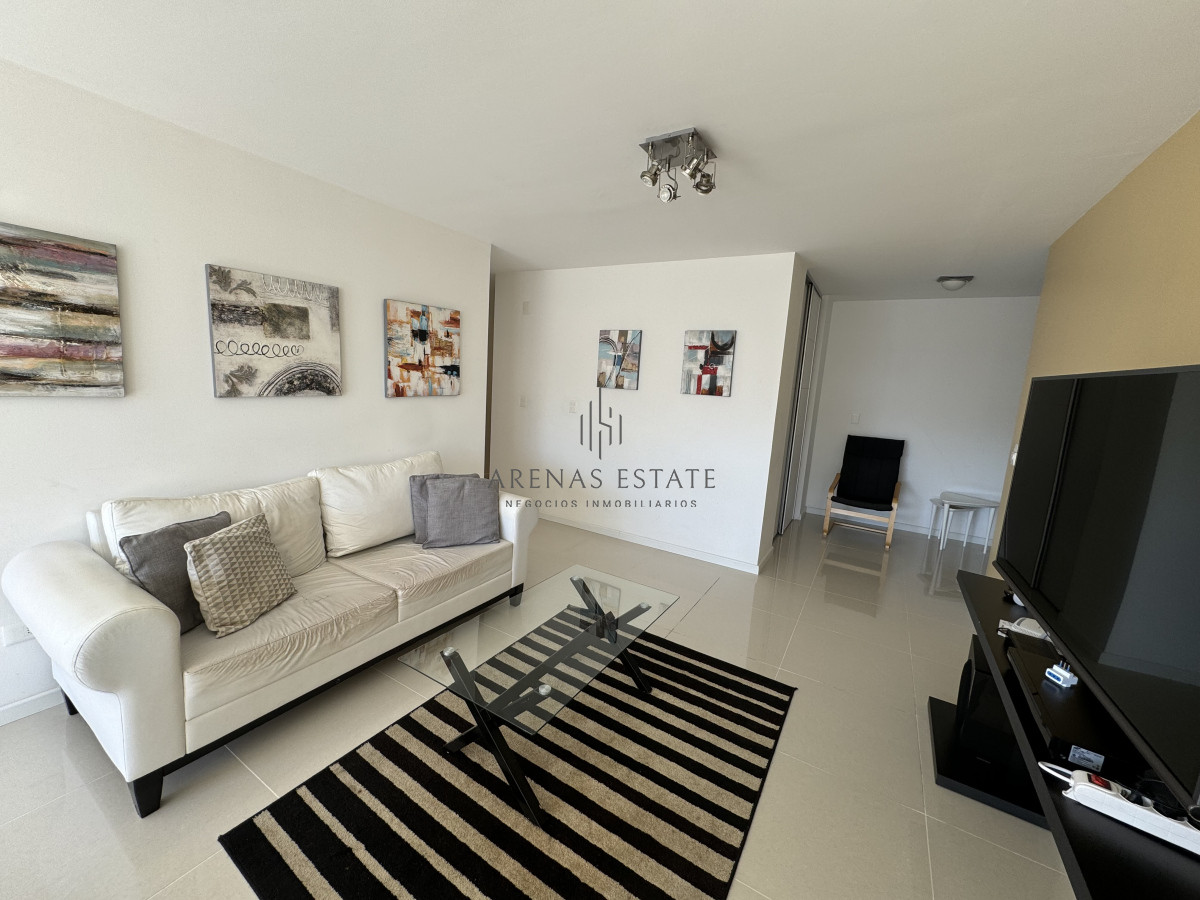 Apartamento ID.3294 - Apartamento en venta de dos dormitorios , zona Brava Punta del Este 