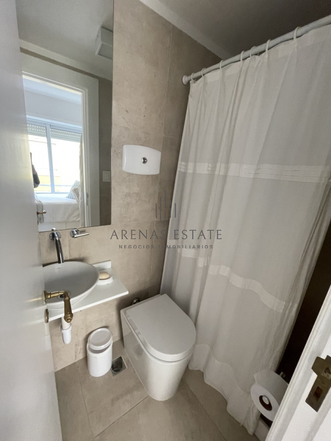 Apartamento ID.1610 - Apartamento de 3 dormitorios con vista al mar , en Brava Punta del Este 