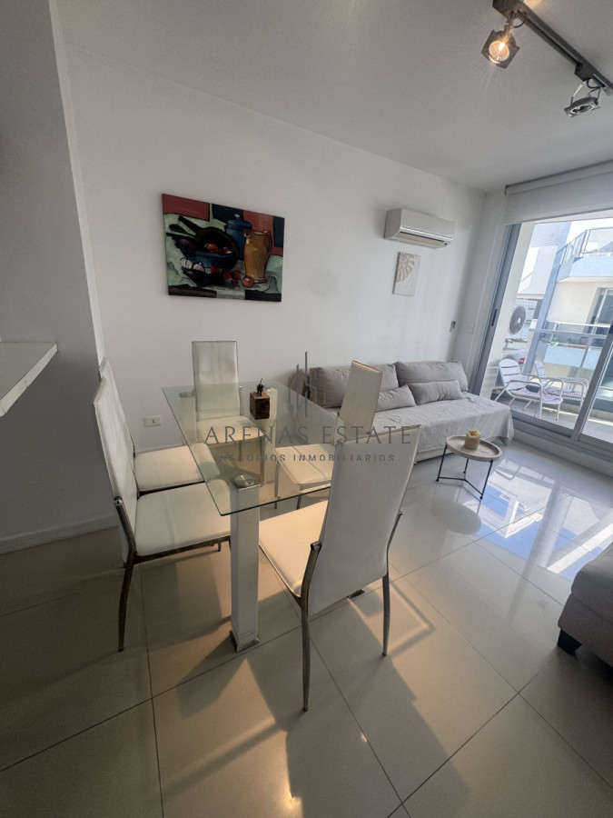 Apartamento ID.3672 - Apartamento de 1 dormitorio en Punta del Este 