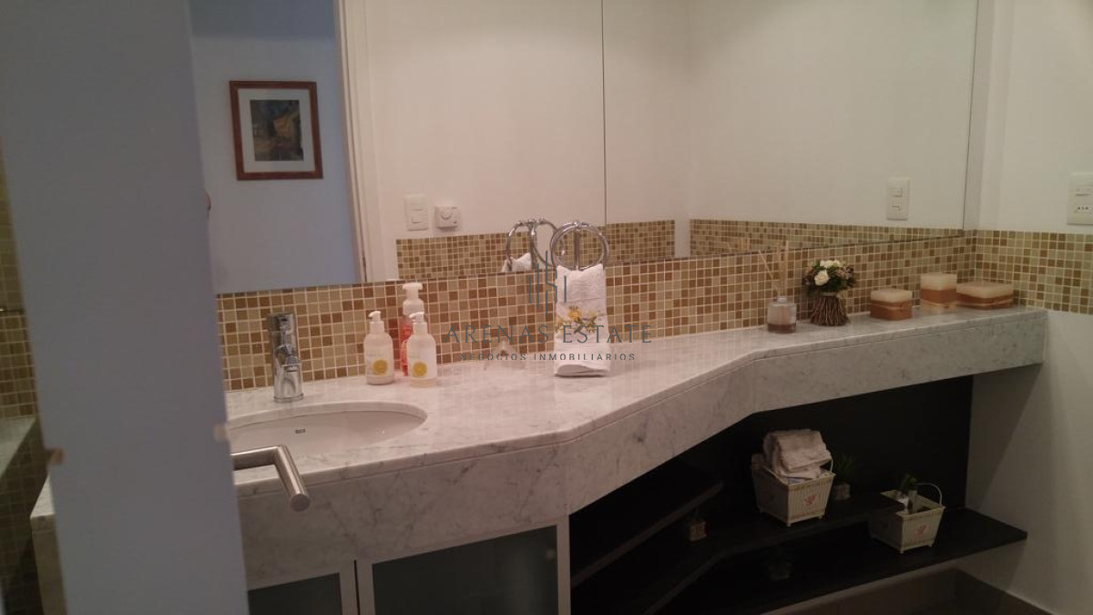 Apartamento ID.2113 - Apartamento de dos dormitorios e venta en Punta del Este 