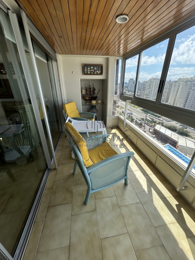 Apartamento ID.2342 - Apartamento de 3 dormitorios en Peninsula  Punta del Este