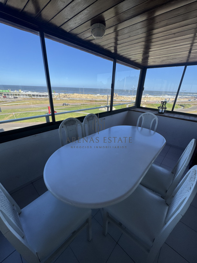 Apartamento ID.4122 - Apartamento en venta en primera linea de playa Brava Punta del Este 