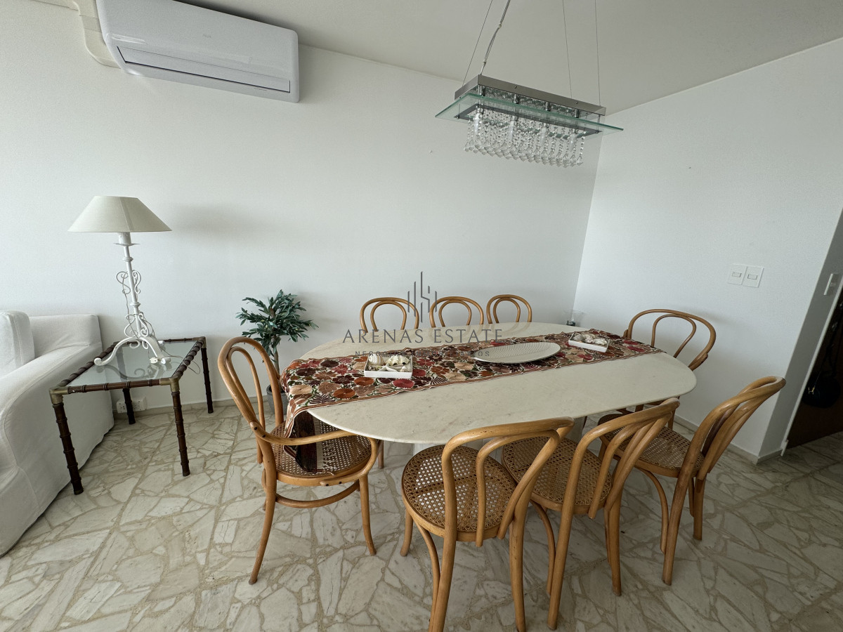 Apartamento ID.3225 - Apartamento de 3 dormitorios en Peninsula , Punta del Este 