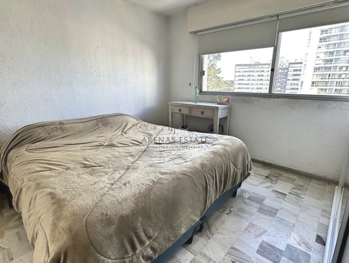 Apartamento ID.3614 - Apartamento de tres dormitorios en venta en Punta del Este