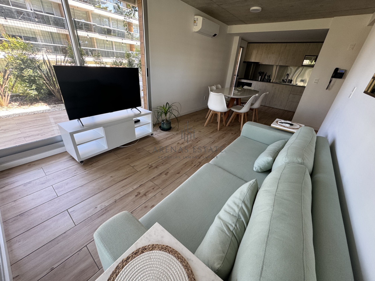 Apartamento ID.3296 - Excelente aparatmento en oportunidad en zona Mansa , Punta del Este 