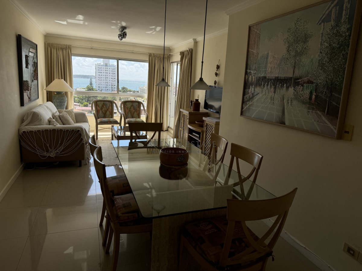 Apartamento ID.2343 - Apartamento en venta de 3 dormitorios en Aidy Grill , Punta del Este 