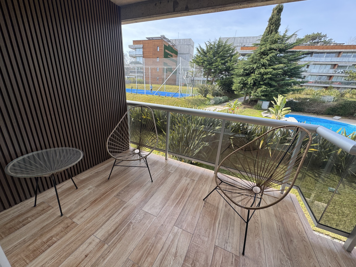 Apartamento ID.3777 - Apartamento de 1 dormitorio en venta en zona Mansa , Punta del Este