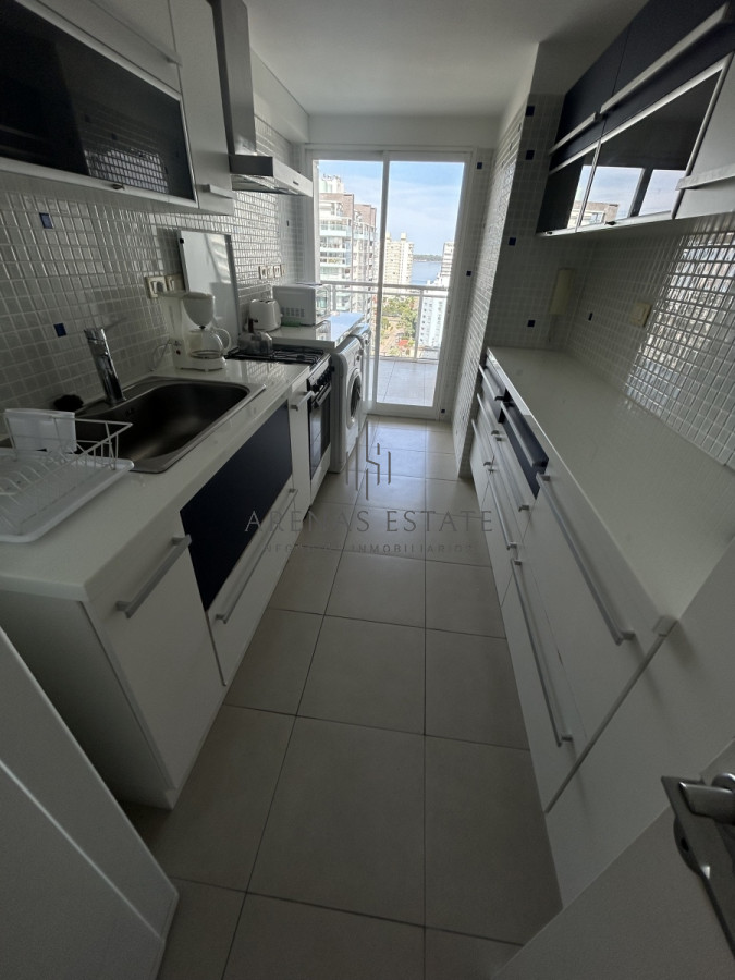 Apartamento ID.2237 - Apartamento de 3 dormitorios en venta en Punta del Este 