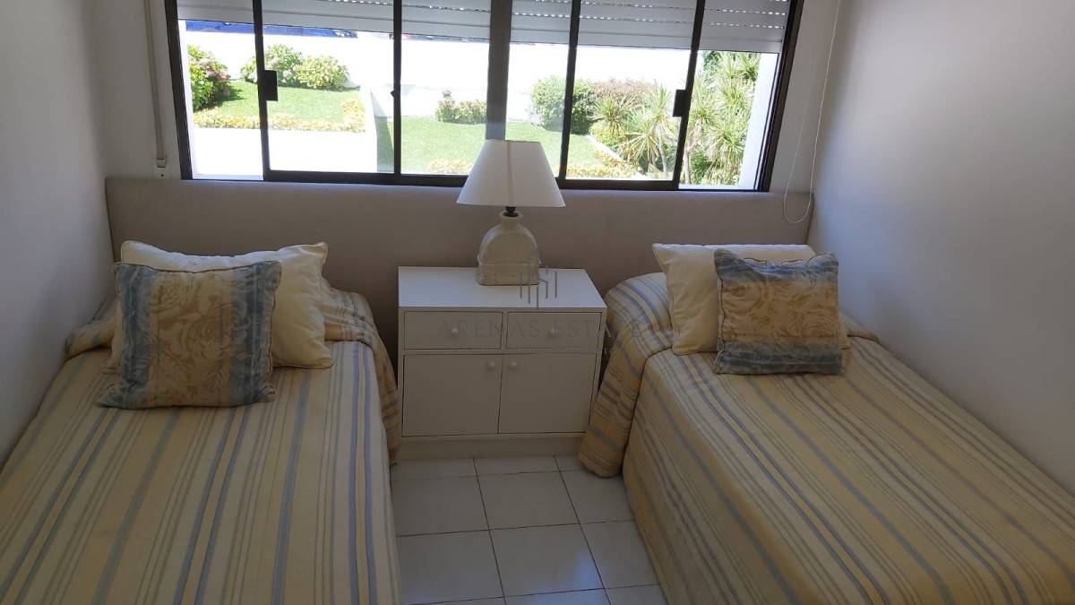 Apartamento ID.141 - Apartamento en venta zona puerto  Punta del este 