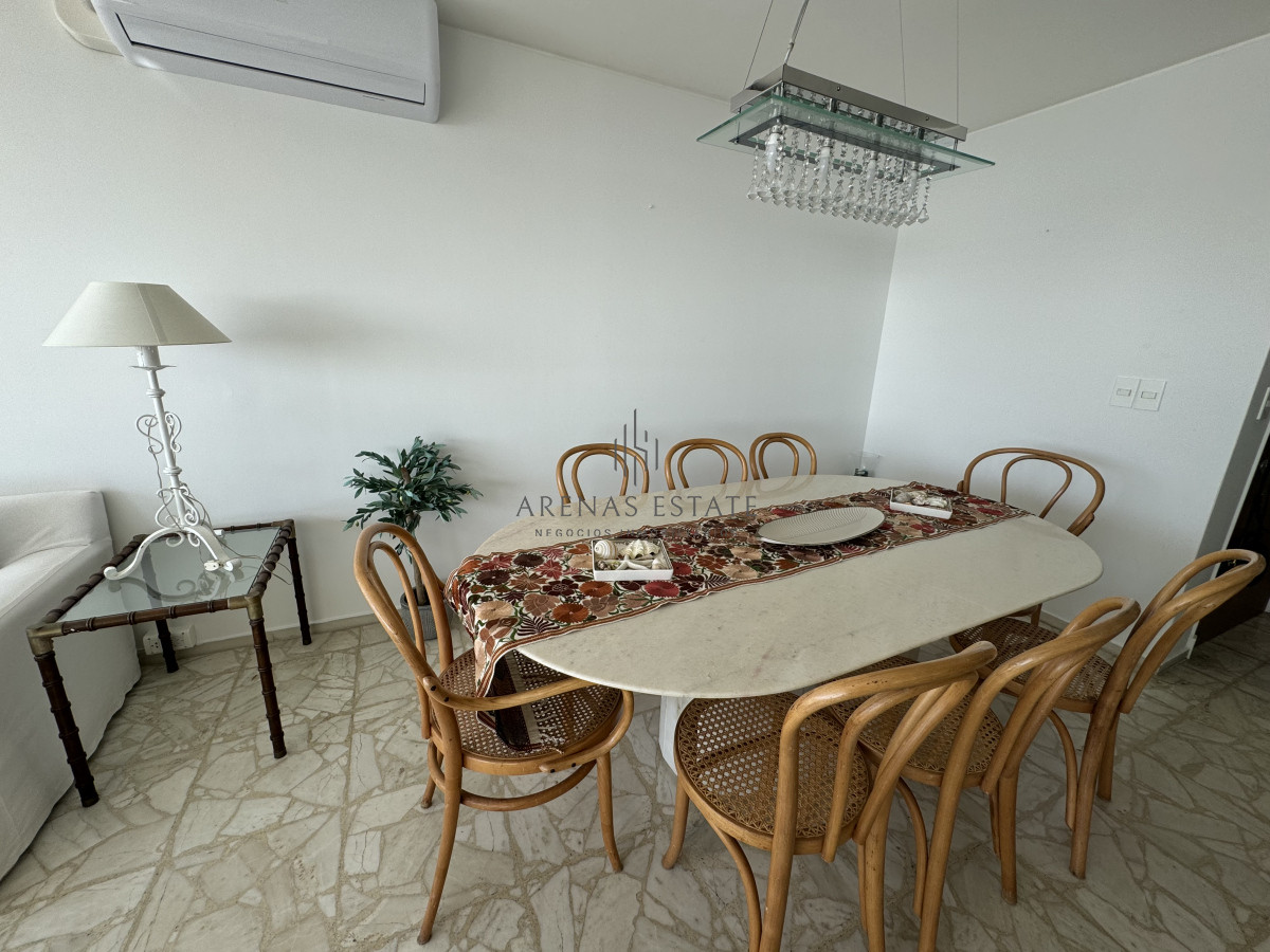 Apartamento ID.3225 - Apartamento de 3 dormitorios en Peninsula , Punta del Este 
