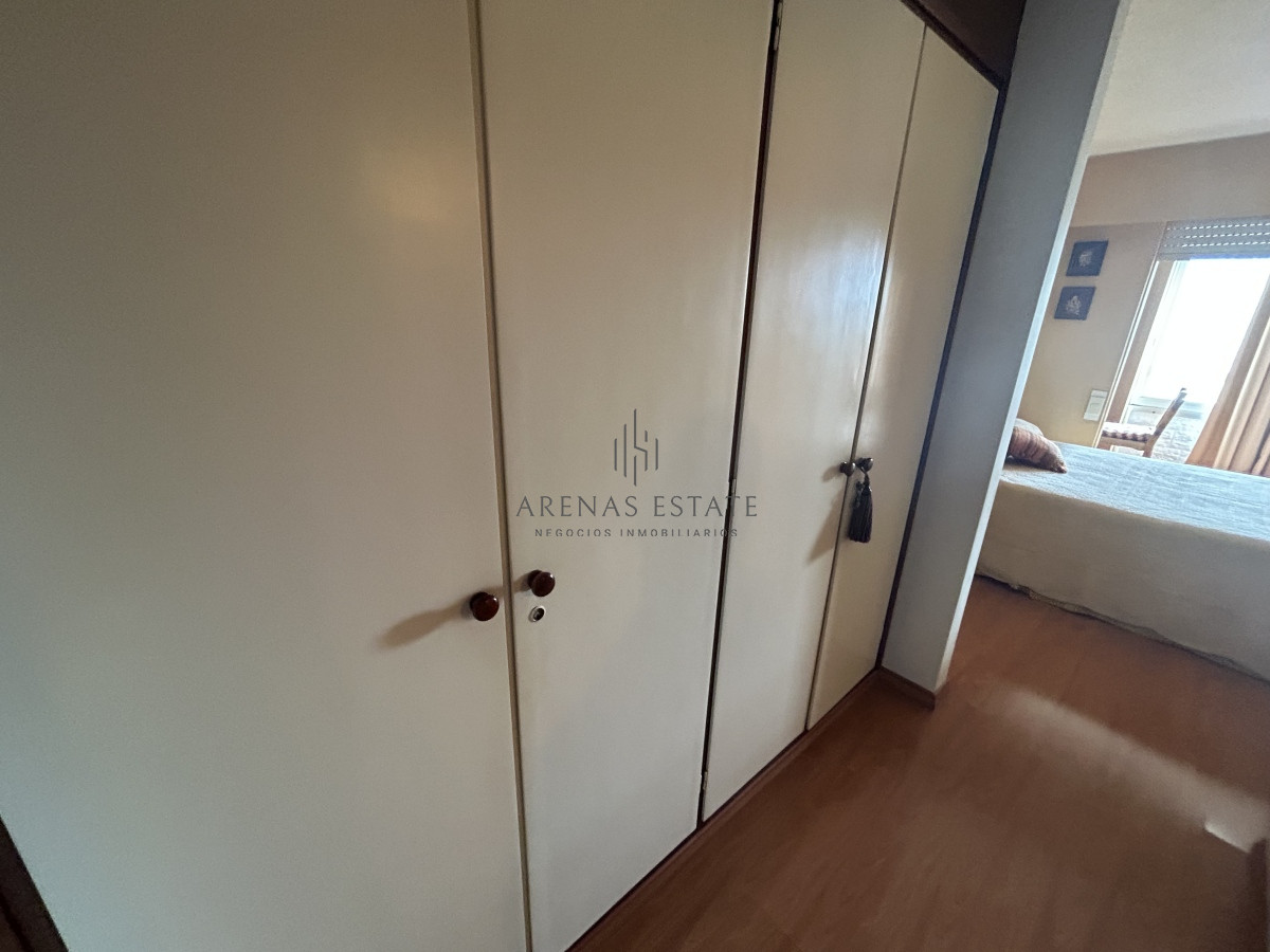 Apartamento ID.1955 - Apartamento en venta de 2 dormitorios en Punta del Este 