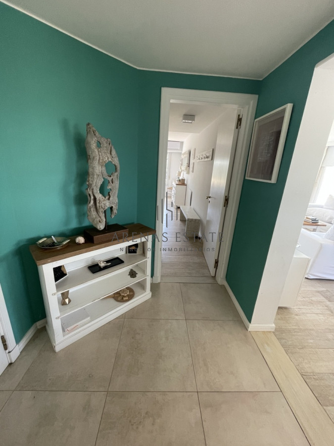 Apartamento ID.1610 - Apartamento de 3 dormitorios con vista al mar , en Brava Punta del Este 