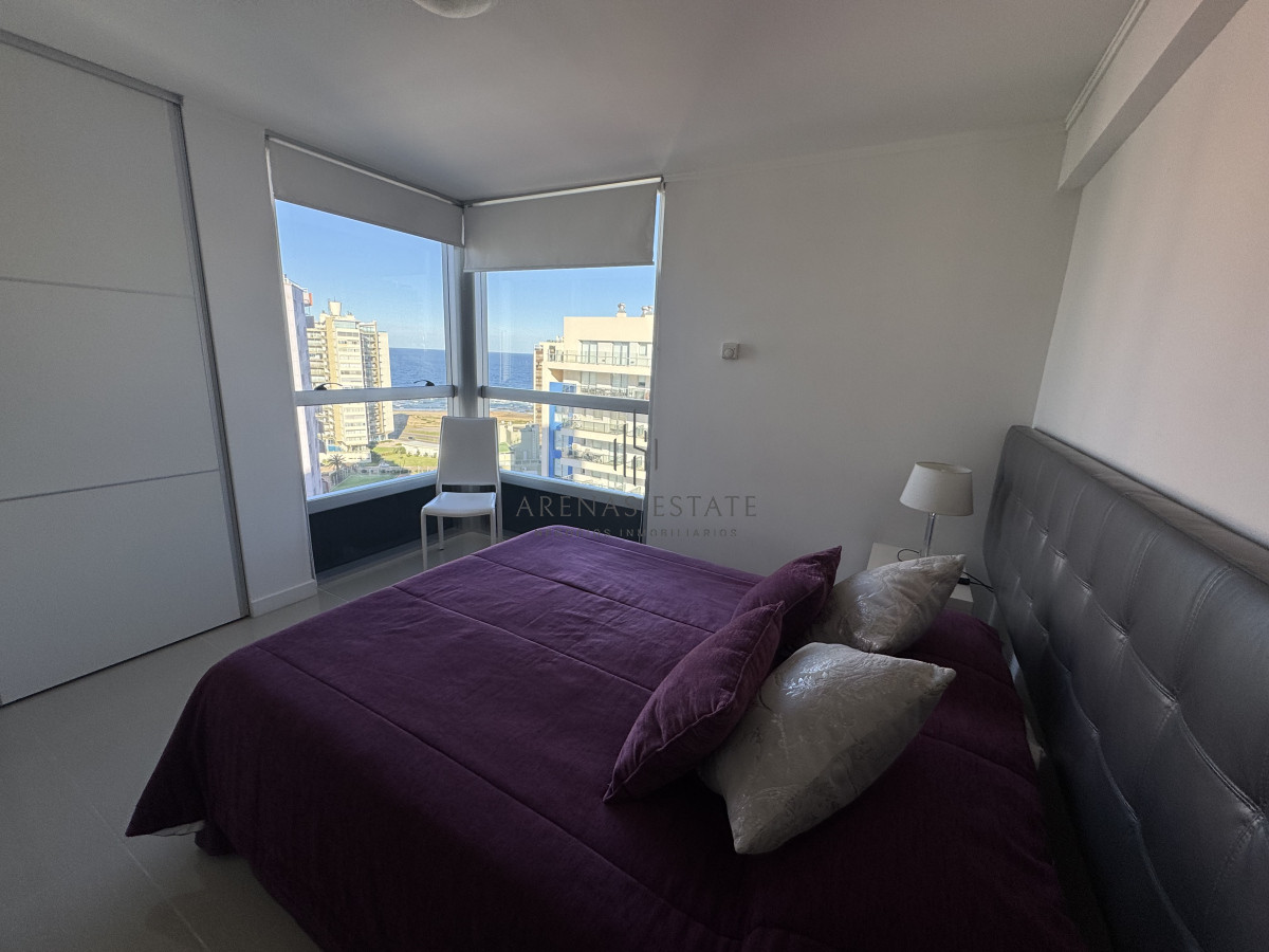 Apartamento ID.3700 - Apartamento de 3 dormitorios en venta en Punta del Este