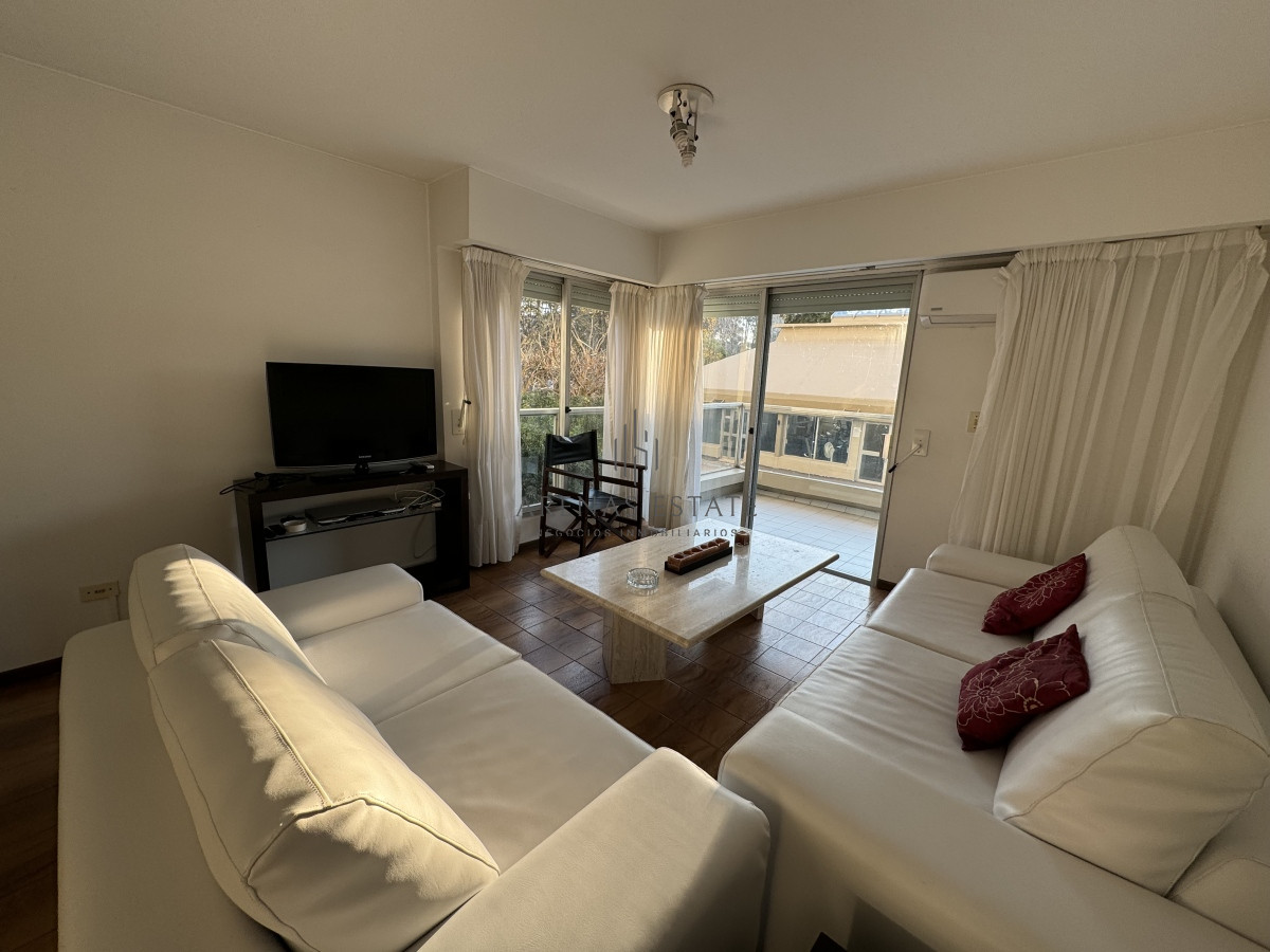 Apartamento ID.2817 - Apartamento de dos dormitorios en venta en Roosevelt Punta del Este 