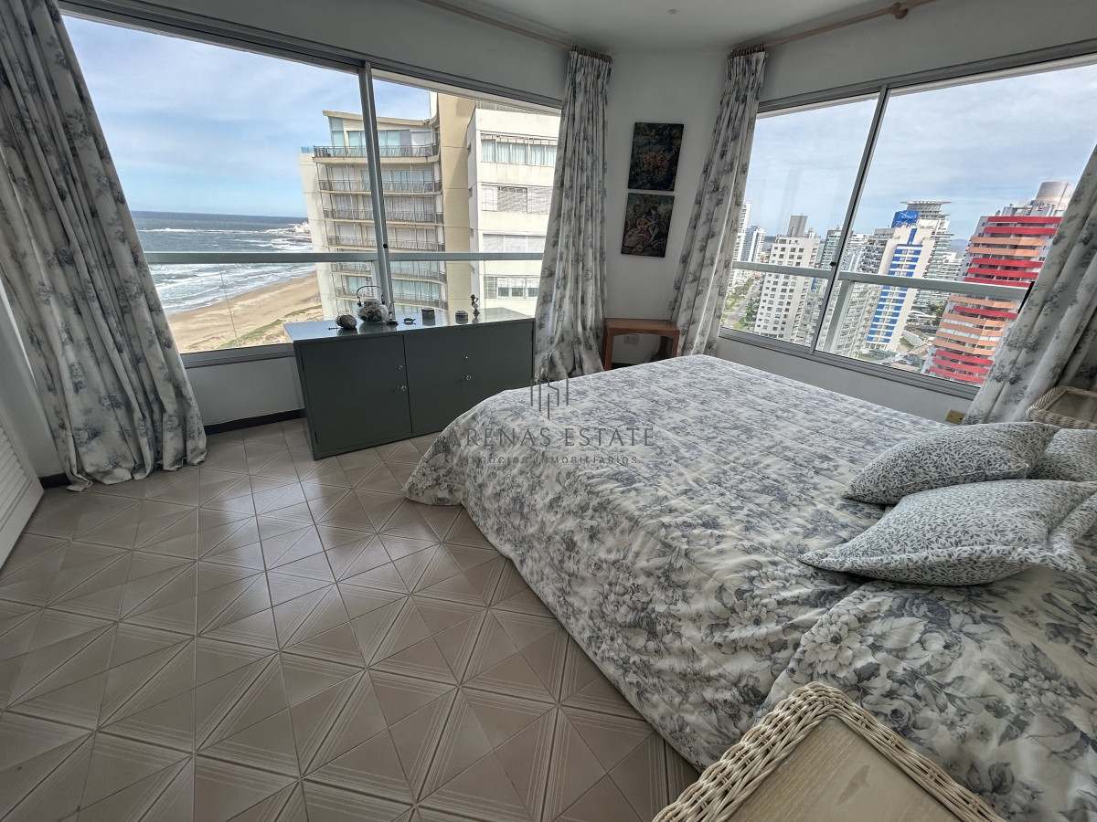 Apartamento ID.1729 - Apartamento de 3 dormitorios , Brava Punta del Este
