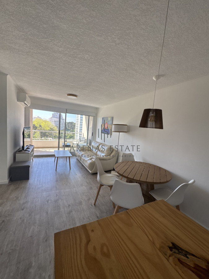 Apartamento ID.2043 - Apartamento de dos dormitorios en alquiler temporal 