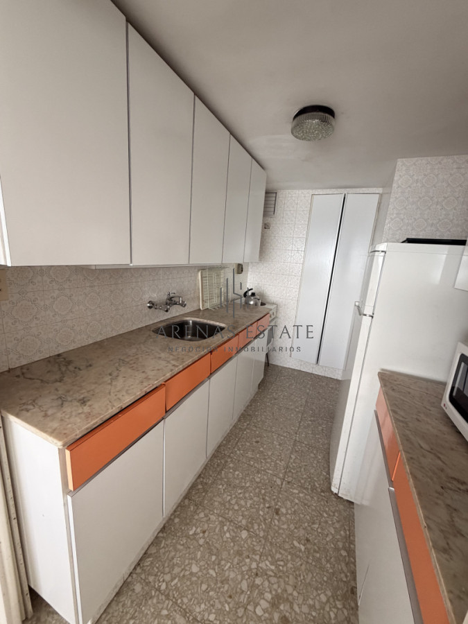 Apartamento ID.4302 - Apartamento de 3 dormitorios en venta en Punta del Esre