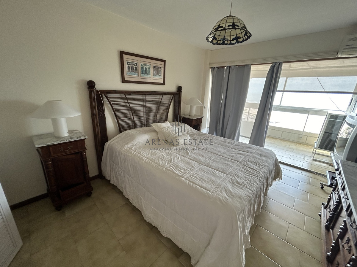 Apartamento ID.2342 - Apartamento de 3 dormitorios en Peninsula  Punta del Este