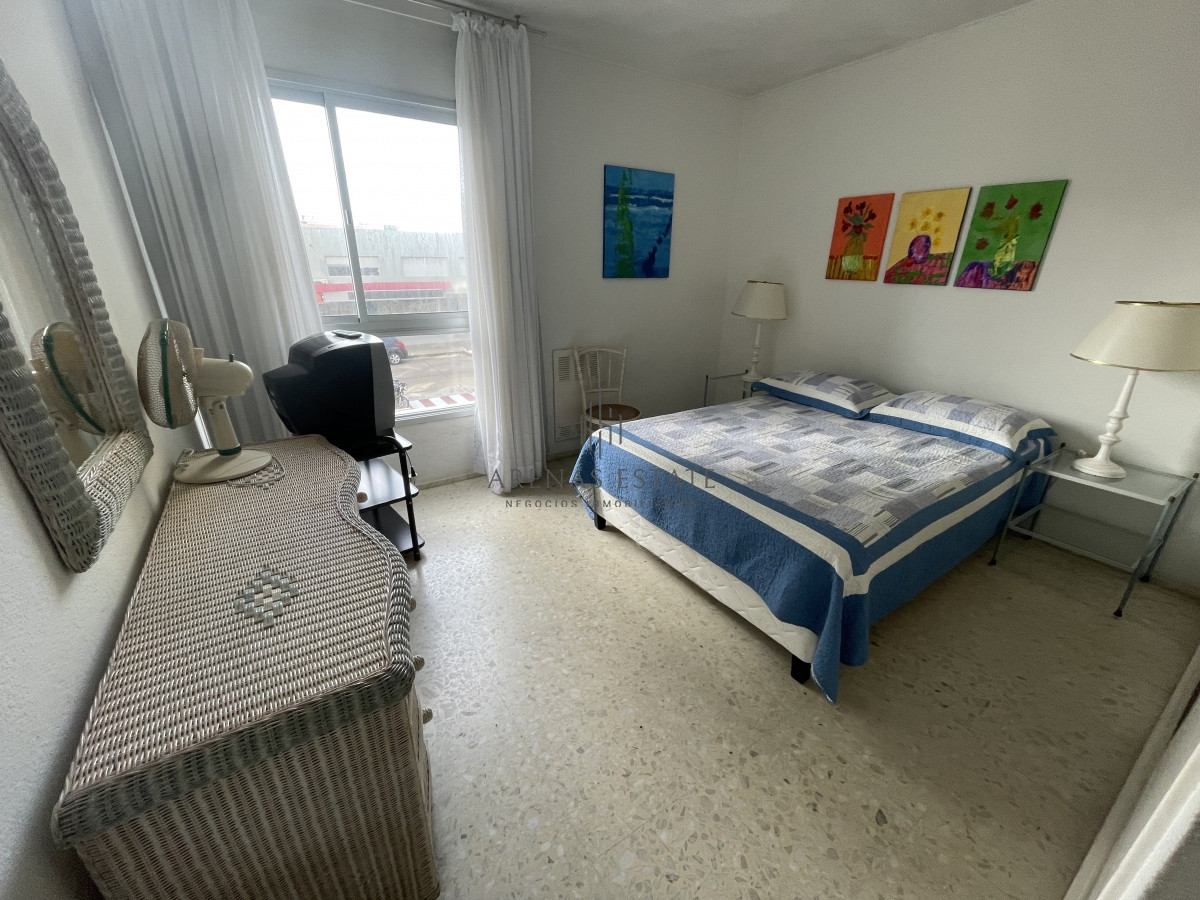 Apartamento ID.1513 - Apartamento de dos dormitorios en Punta del Este 