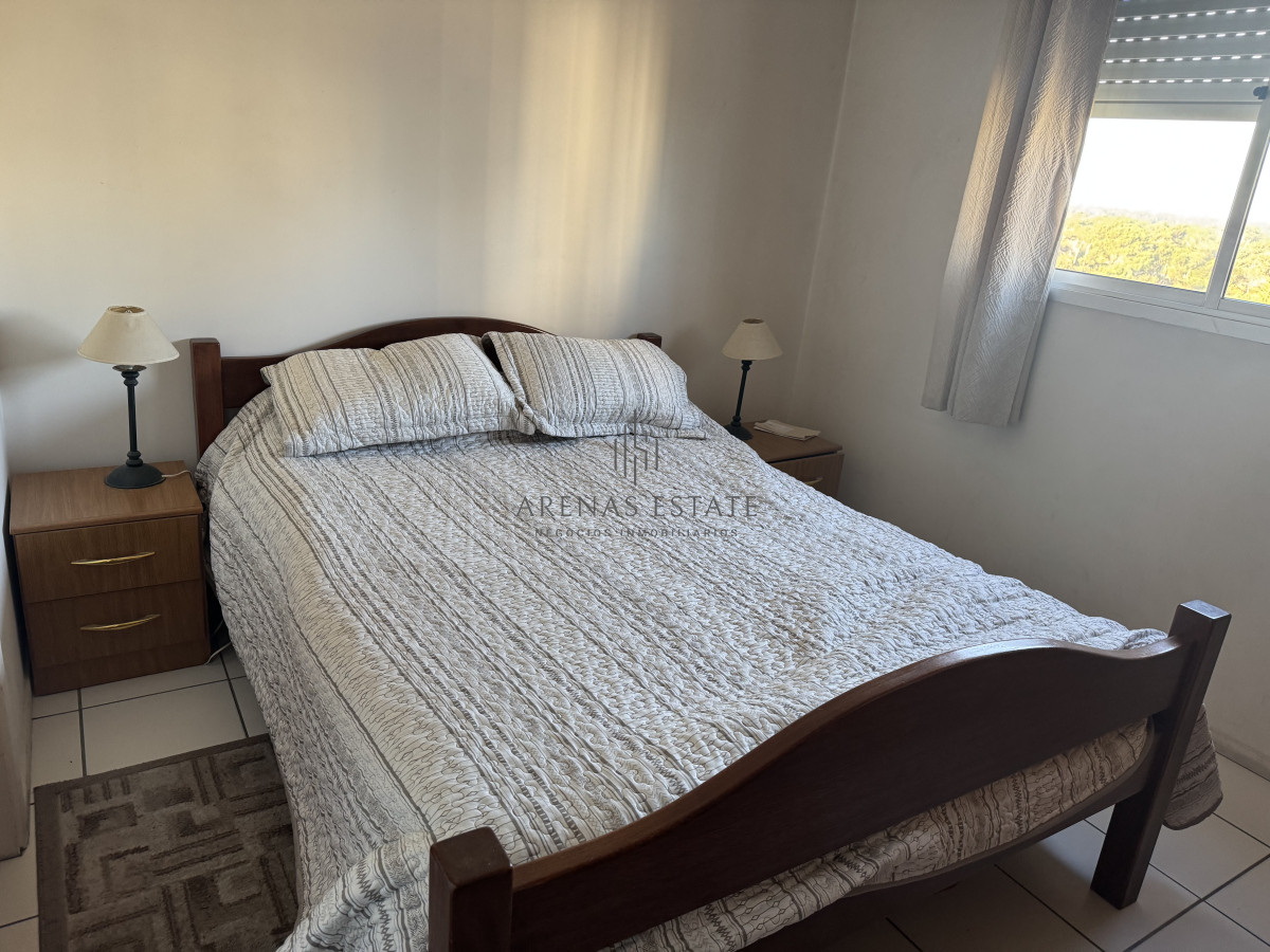 Apartamento ID.3837 - Apartamento de 3 dormitorios en venta en Punta del Este, Roosevelt 