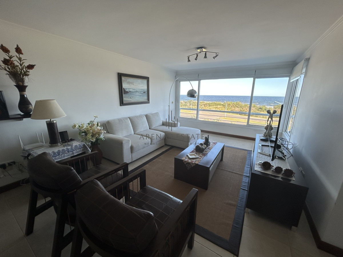Apartamento ID.2029 - Excecpcional apartamento de 3 dormitorios en vena en Punta del Este , zona Brava 