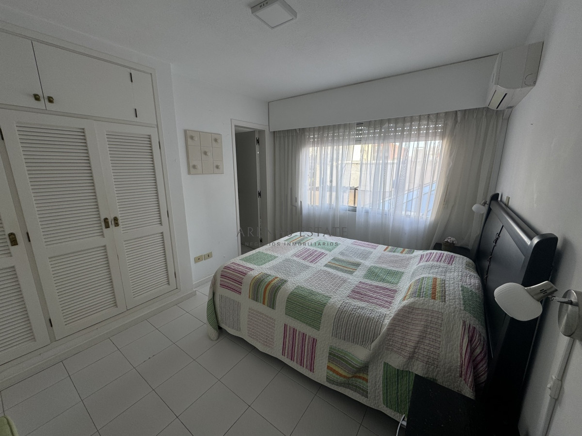 Apartamento ID.2913 - Apartamento en venta de 3 dormitorios en Punta del Este 