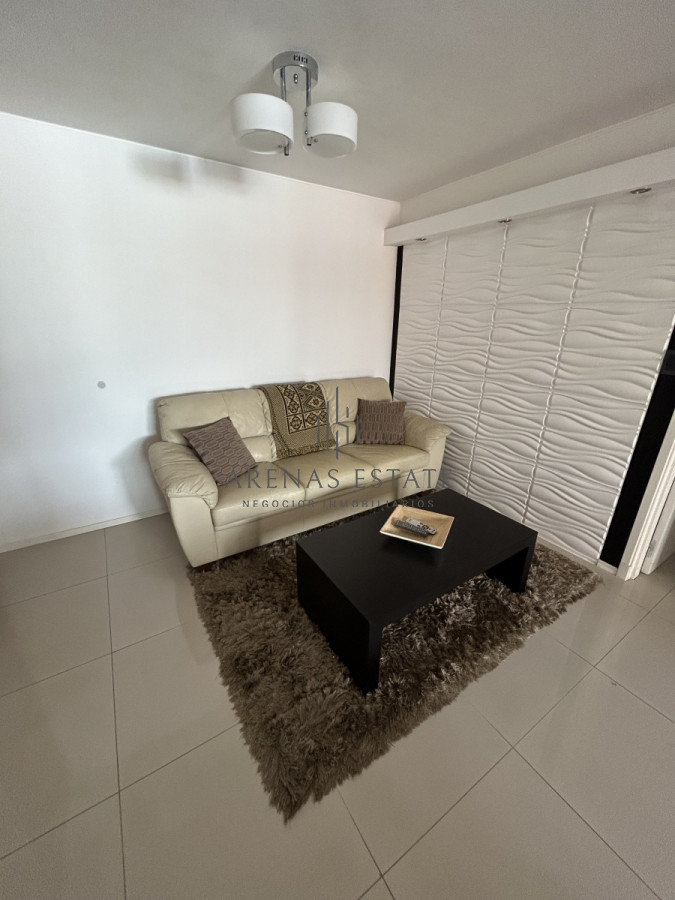 Apartamento ID.2117 - Apartamento de dos dormiorios en venta en Punta del Este 