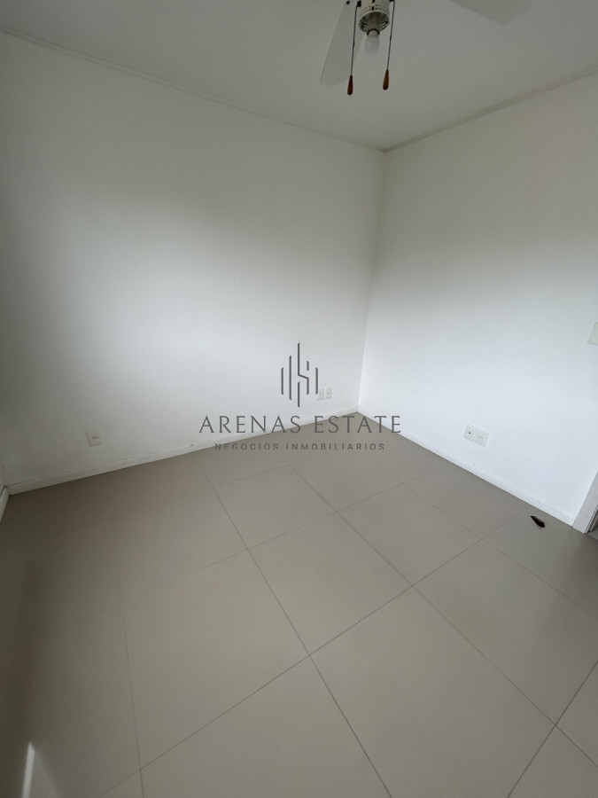 Apartamento ID.2597 - Apartamento de dos dormitorios en venta en Aidy Grill , Punta del Este