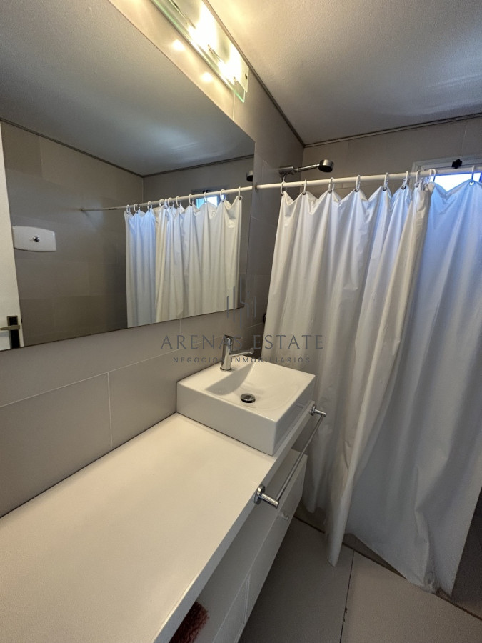 Apartamento ID.1878 - Apartamento en venta de 3 dormitorios en Punta del Este