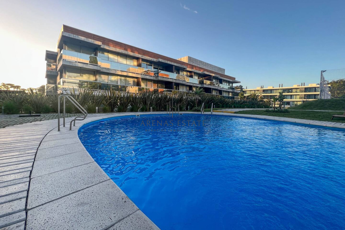 Apartamento ID.3296 - Excelente aparatmento en oportunidad en zona Mansa , Punta del Este 