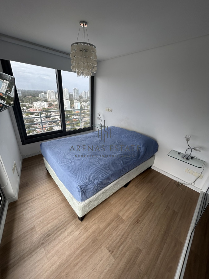 Apartamento ID.1759 - Impresionante apartamento de 3 dormitorios y servicio , Punta del Este