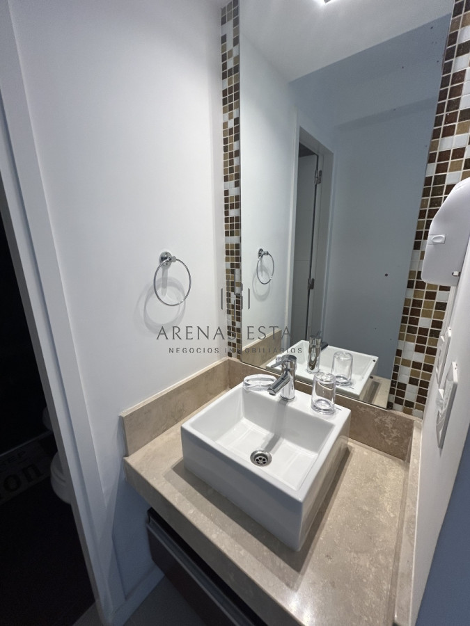 Apartamento ID.2256 - Apartamento en venta Sobre Chiverta - Punta del Este