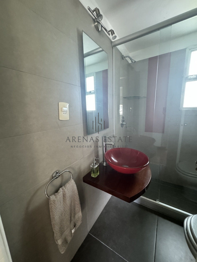 Apartamento ID.3099 - Oportunidad apartamento de 3 dormitorios en venta zona Mansa , Reciclado 