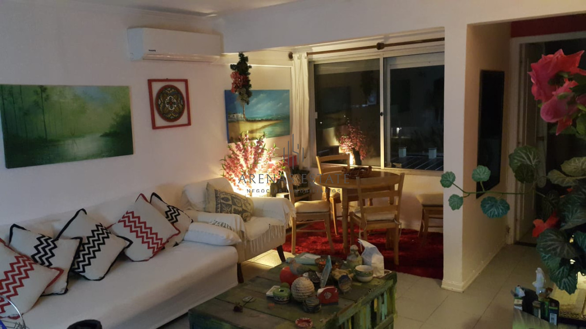 Apartamento ID.2159 - Apartamento en venta de 1 dormitorio en Pinares , Punta del Este 
