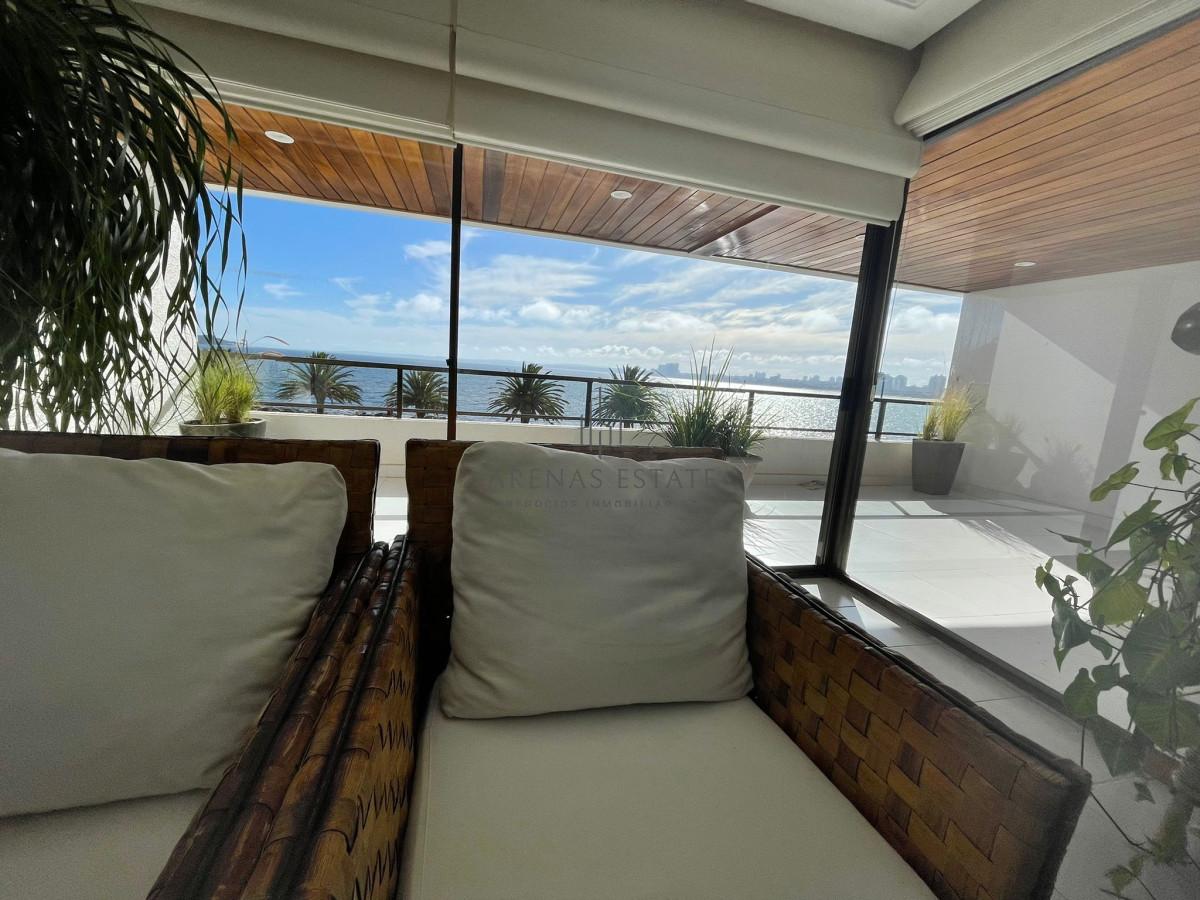 Apartamento ID.141 - Apartamento en venta zona puerto  Punta del este 