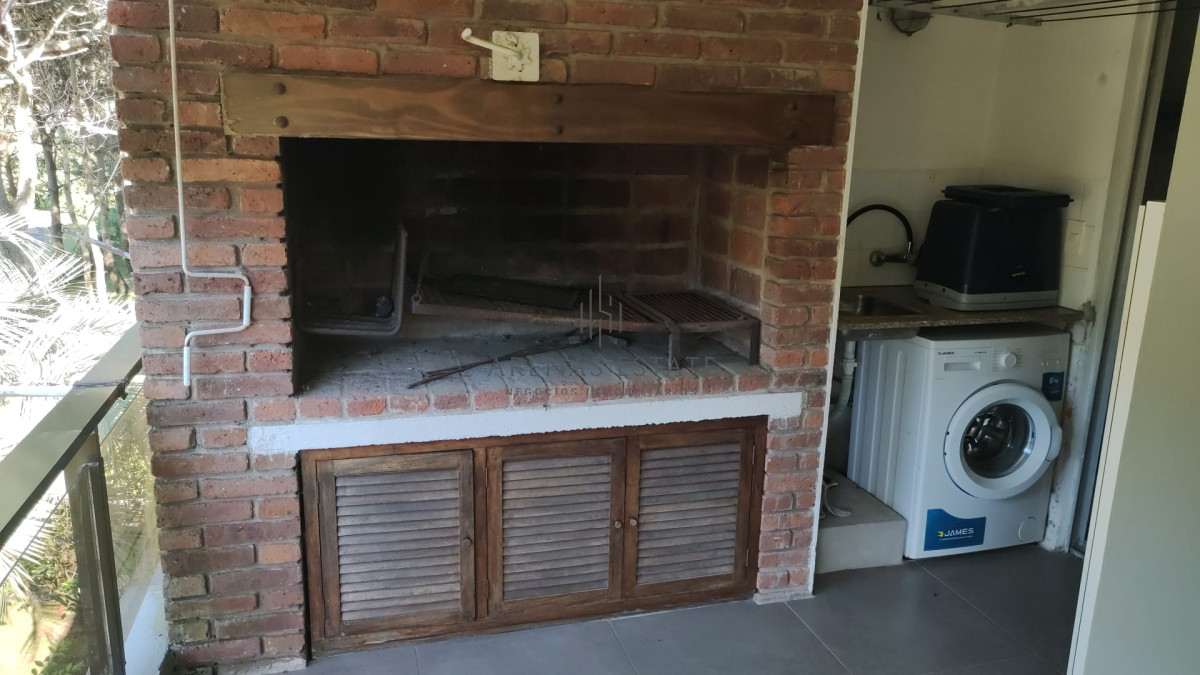 Apartamento ID.3833 - Apartamento de 4 dormitorios en Complejo Green Leaves, Punta del Este 