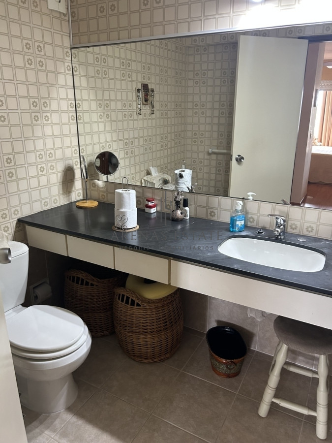 Apartamento ID.1955 - Apartamento en venta de 2 dormitorios en Punta del Este 