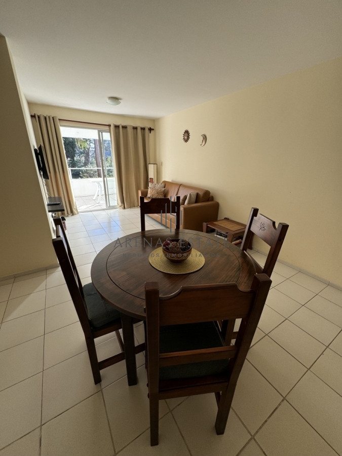 Apartamento ID.2912 - Apartamento de 3 dormitorios en venta en Punta del Este 
