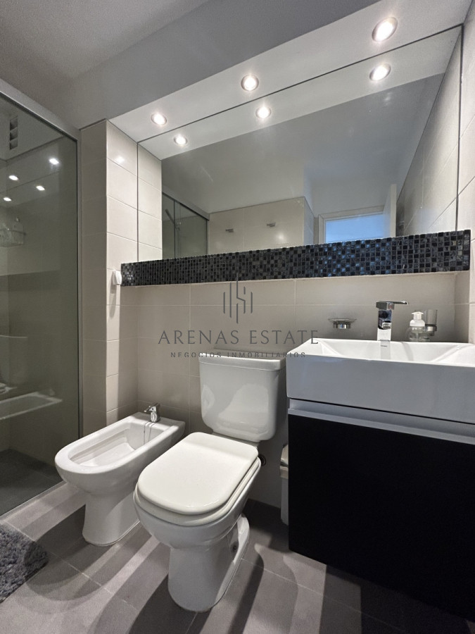 Apartamento ID.2117 - Apartamento de dos dormiorios en venta en Punta del Este 