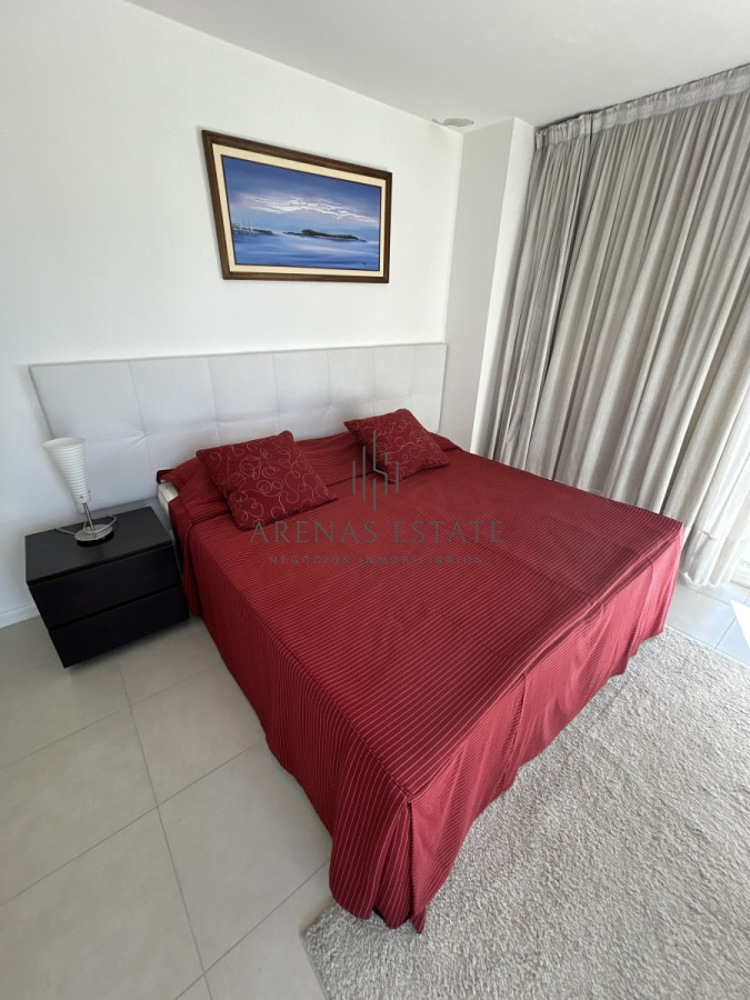 Apartamento ID.2285 - Aprtamento en venta de 3 dormitorios en suite en Punta del Este , Penthouse 