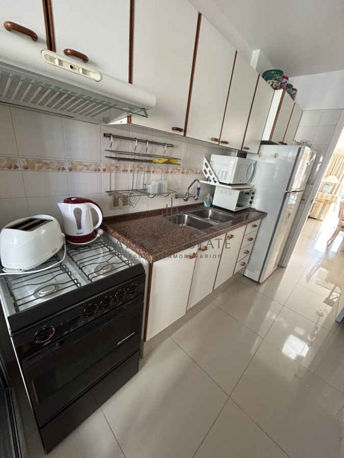 Apartamento ID.2343 - Apartamento en venta de 3 dormitorios en Aidy Grill , Punta del Este 